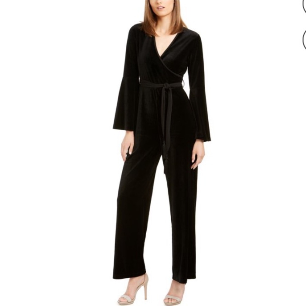New Calvin Klein Black Velvet Wrap Jumpsuit Size 8